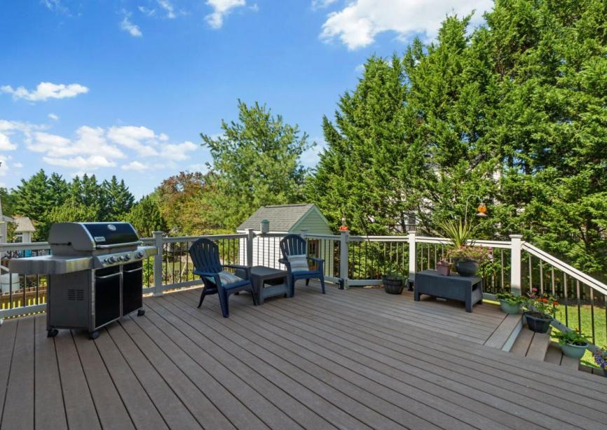 Deck