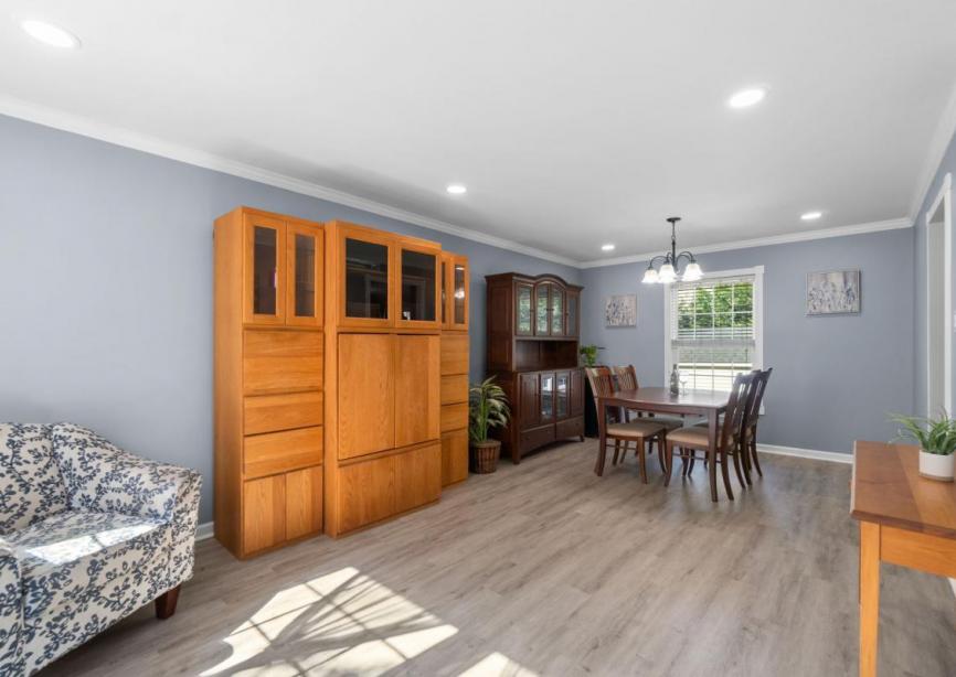 Living/Dining Room