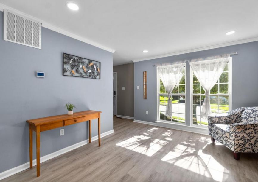 Living/Dining Room