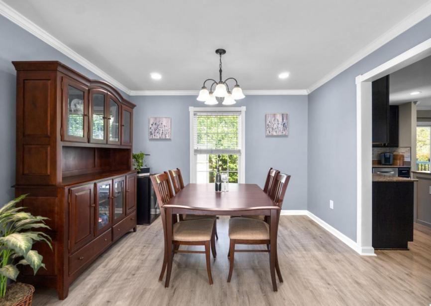 Dining/Living Room
